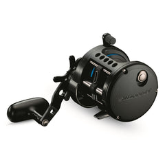 Daiwa Saltist LW Hi Speed 4 CRBB reel side view, showing ergonomic handle and premium bearings