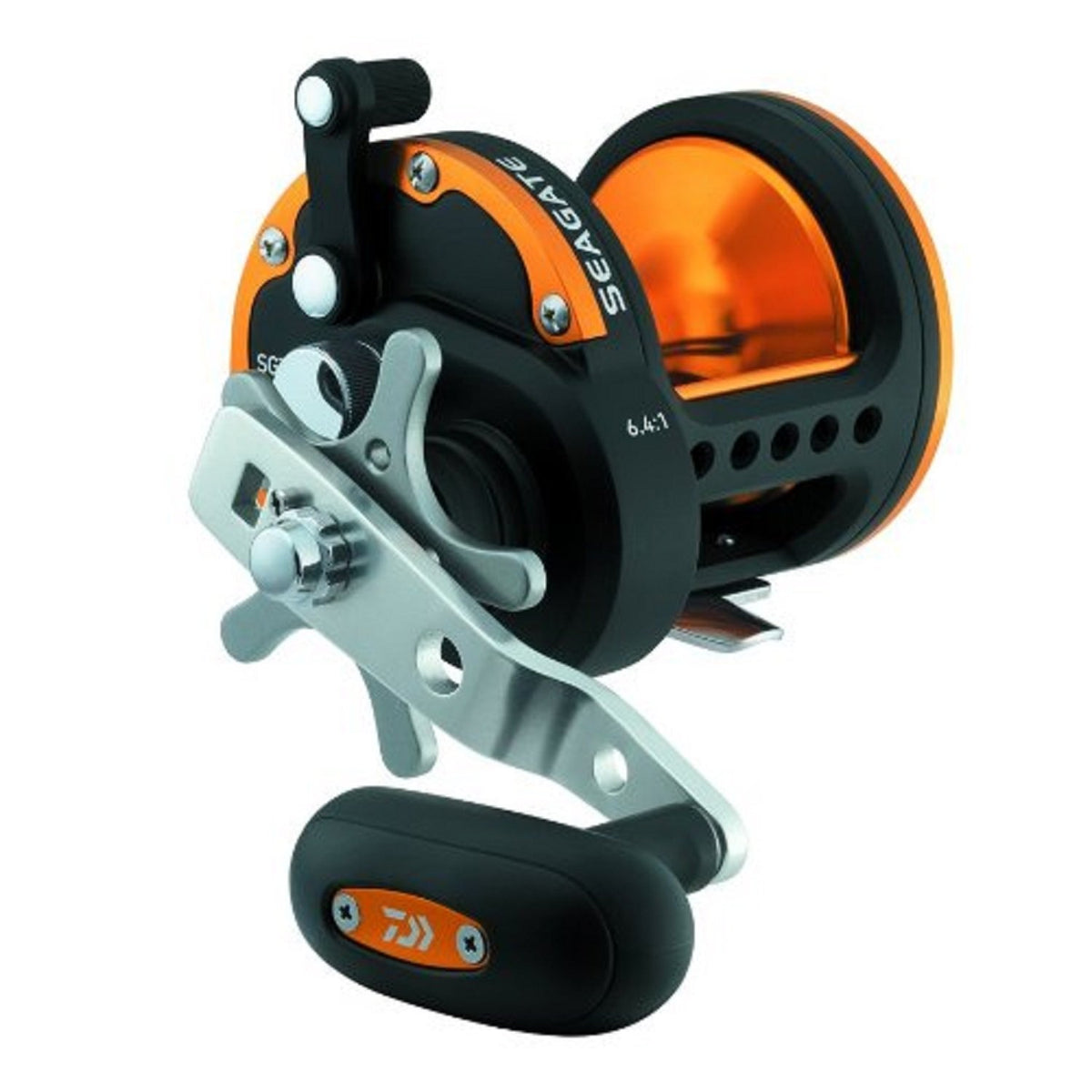 Daiwa Seagate conventional reel, front-angle view, durable frame and strong drag.