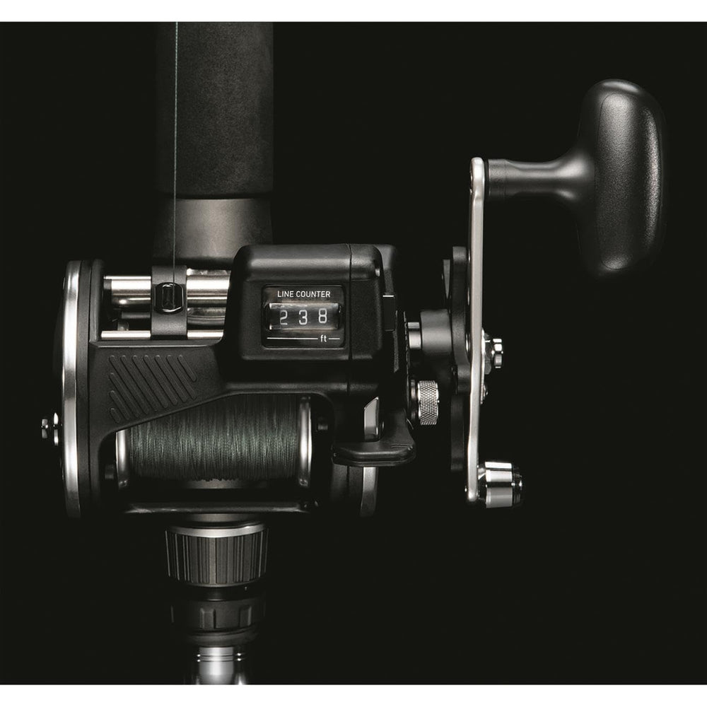 Daiwa SL20LC3B Sealine SL-3B side view shows precise line counter and smooth operation