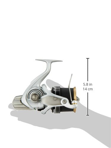 Daiwa 87 cm winding per turn supports efficient, extended sessions.