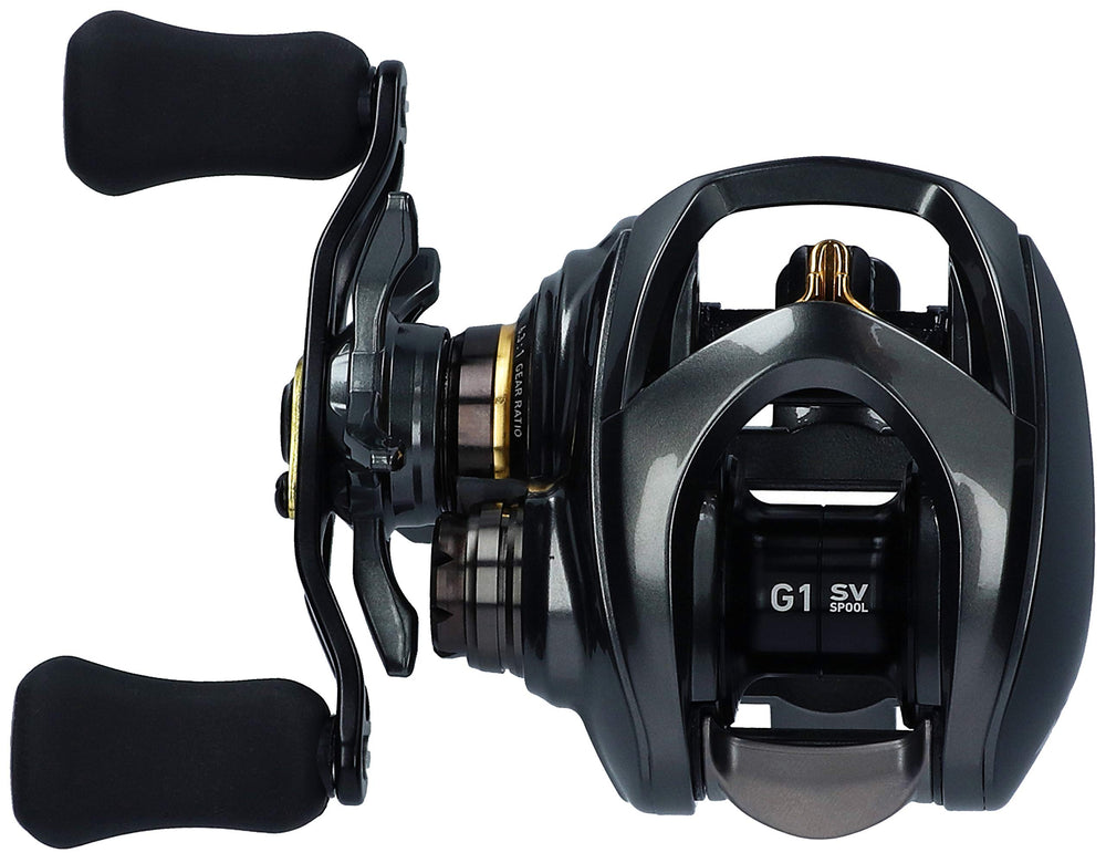 Daiwa Steez CT SV TW 700HL wind feel demonstrates precise winding for finesse rigs.