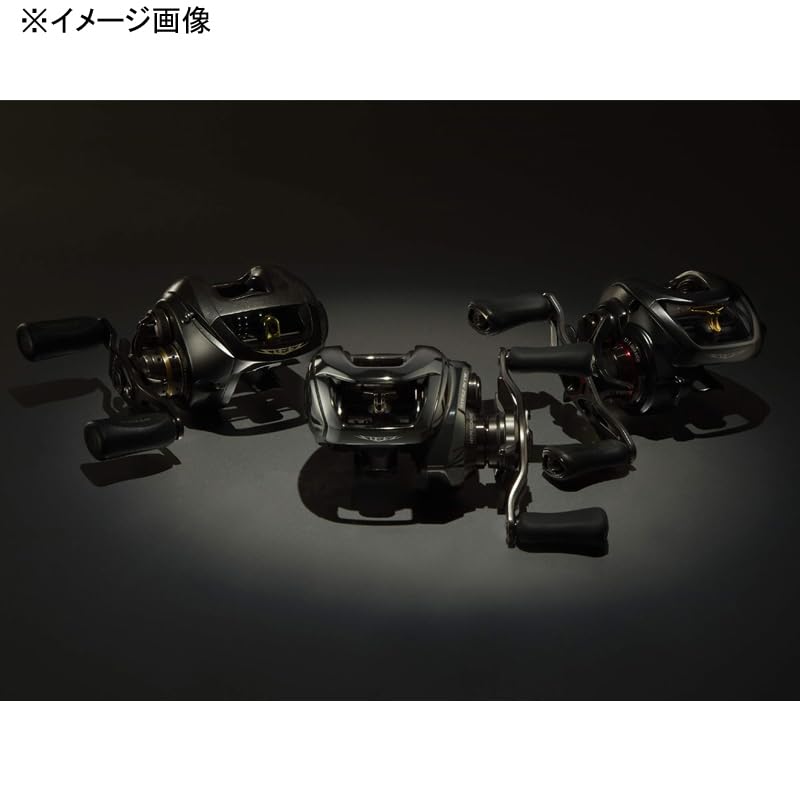 Daiwa Steez SV TW Bath reel wind test shows steady line delivery.