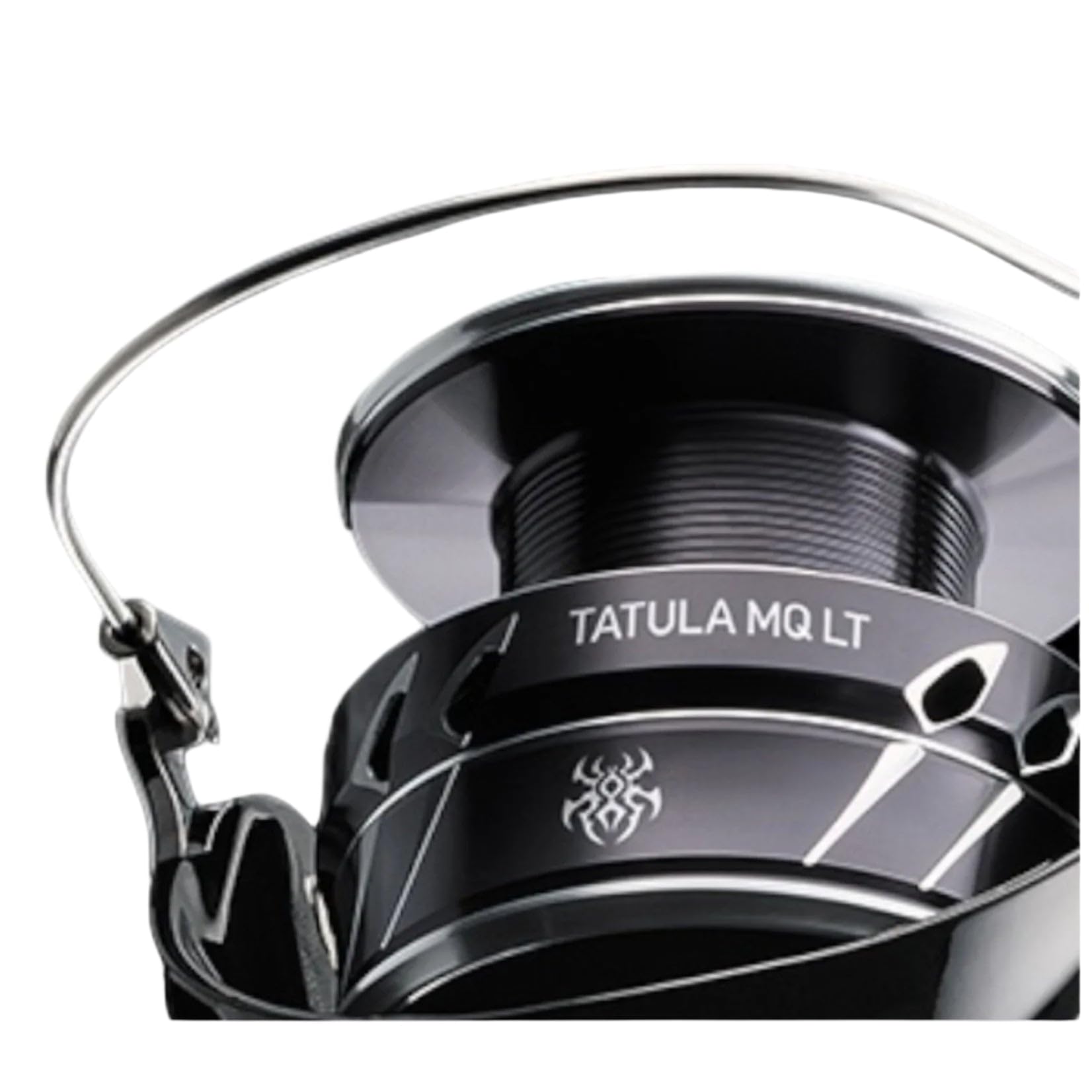 Daiwa Tatula MQ spin reel handle grip close-up for ergonomic comfort
