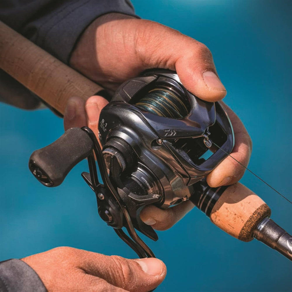 Daiwa Tatula SV TW 100 side profile, lightweight 6.9 oz build for long days on the water