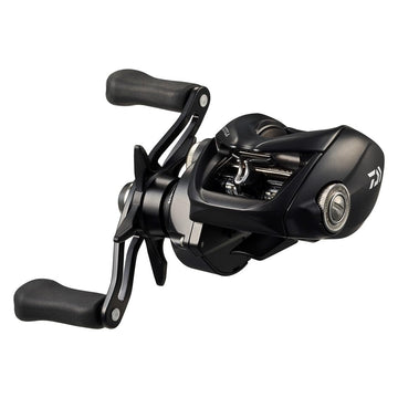 Daiwa Tatula TW 100HL bait reel front view highlighting rugged, salt-ready design.