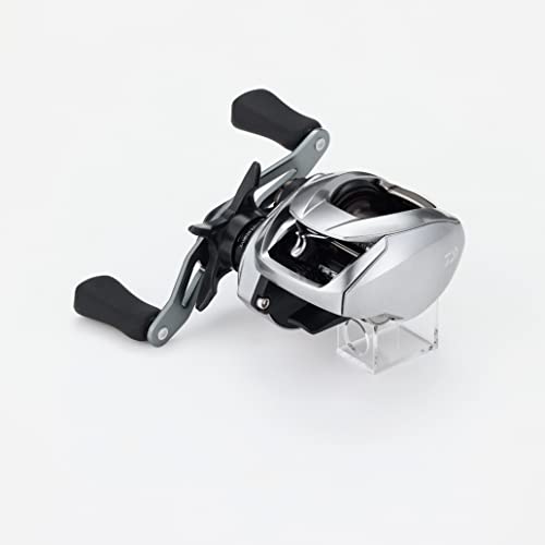 Daiwa Zillion SV TW 1000 in-hand view suggests comfortable balance during long sessions.