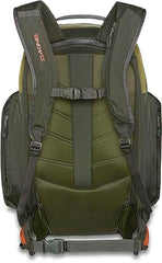 Dakine Mission Pro 32L fleece-lined goggle pocket protects eyewear during transport.