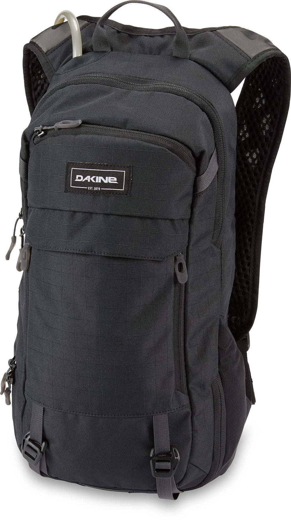Dakine Syncline 12L backpanel breathability supports comfortable rides.