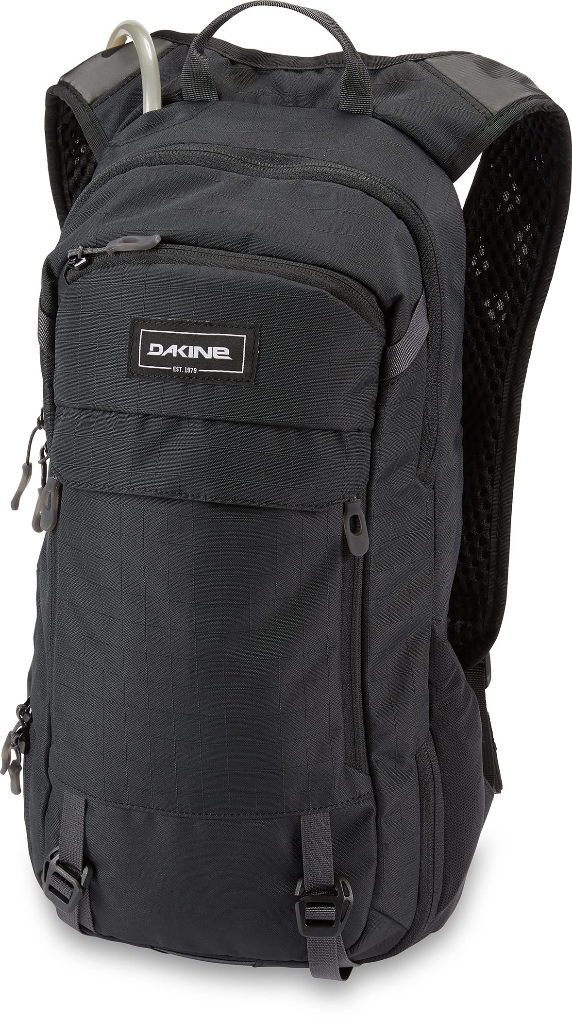 Dakine Syncline 12L backpanel breathability supports comfortable rides.