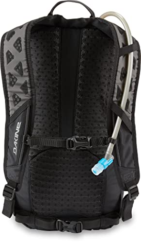 Dakine Syncline 12L lumbar reservoir keeps weight low for stability.