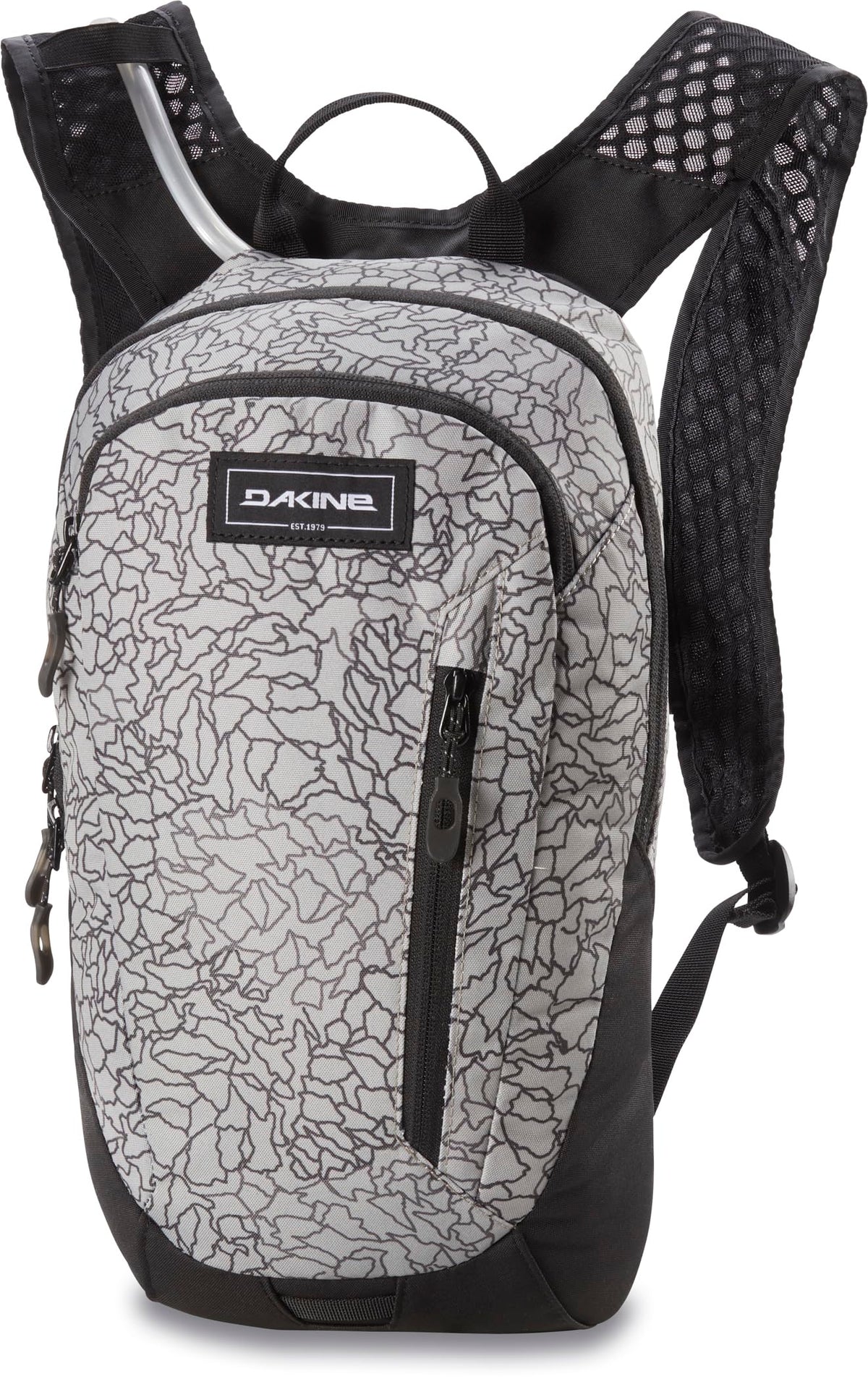 Dakine Shuttle 6L back panel with breathable mesh keeps riders cool on climbs.