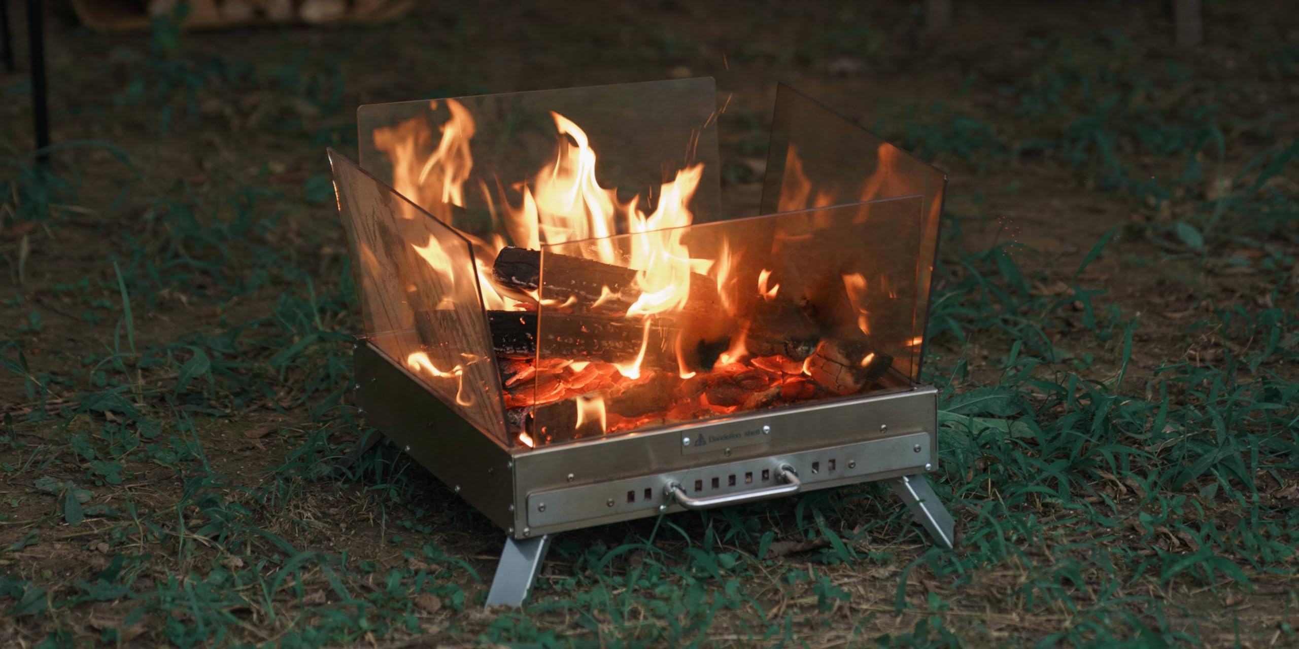 Dandelion shell foldable legs improve portability for camping and storage