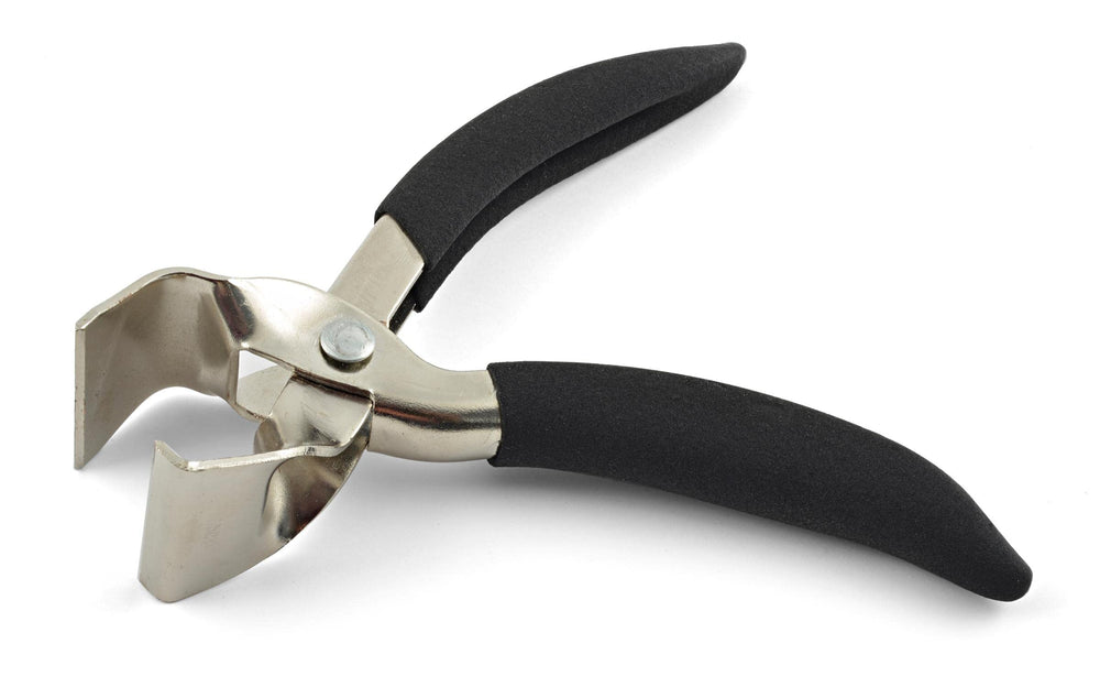 Danielson Skinning Heavy Duty Deluxe Pliers in use for field-ready skinning tasks