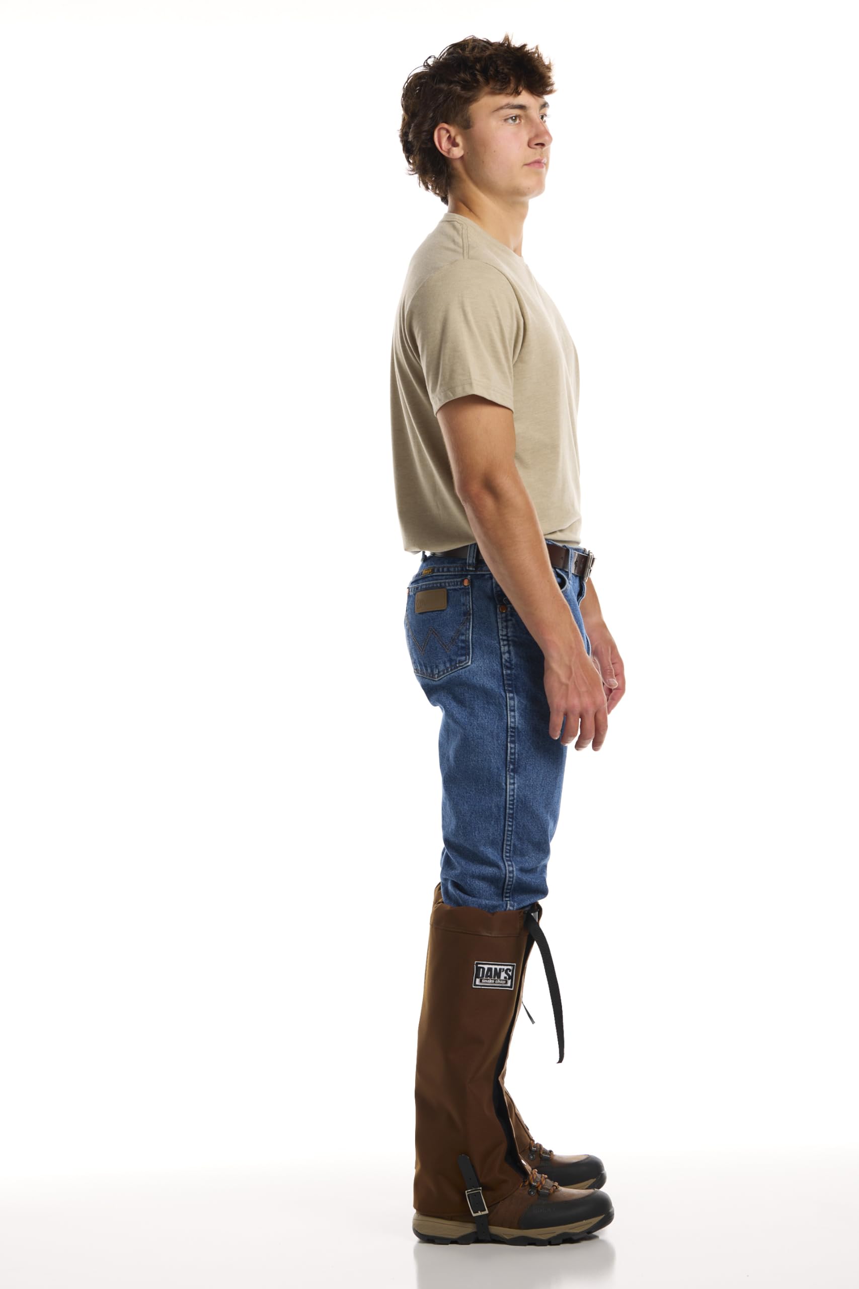 Dans Hunting Gear 1000-denier magnatuff facing fabric highlights rugged outdoor wear.