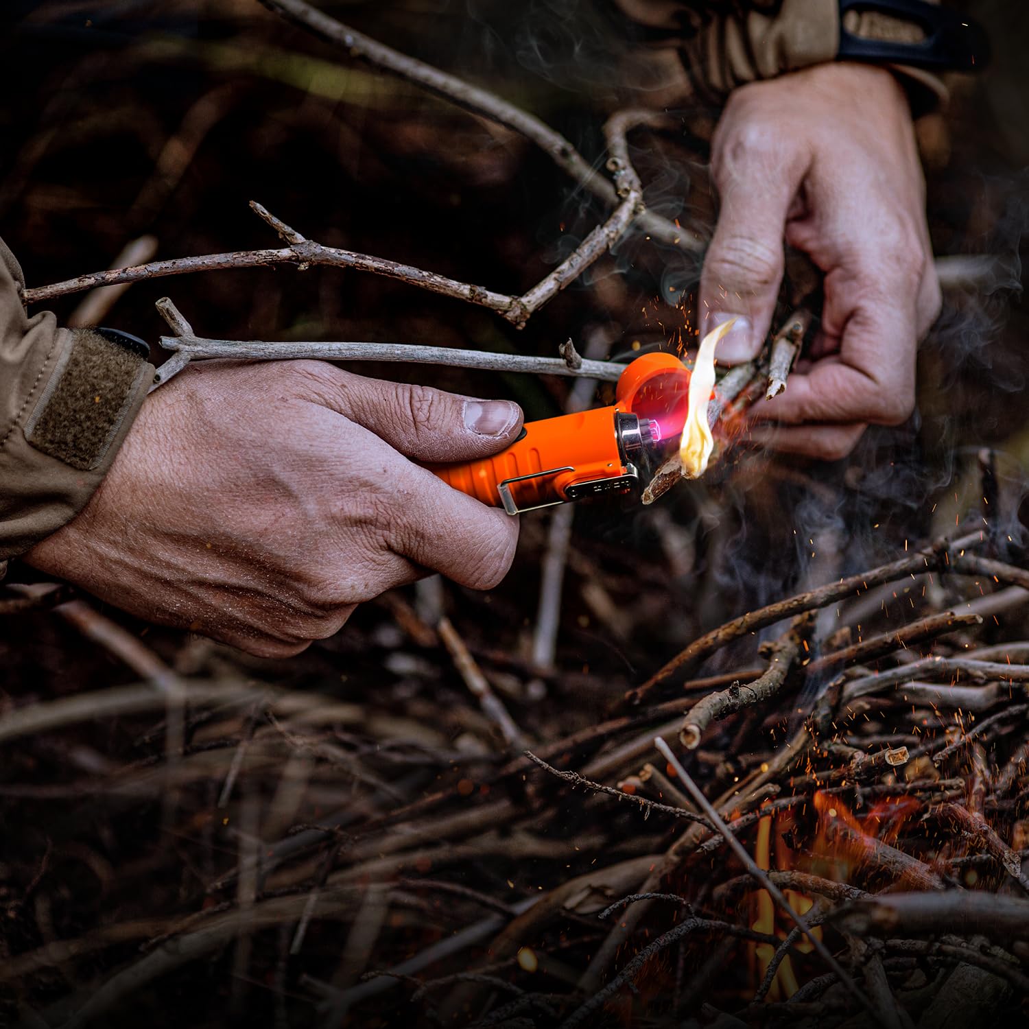 Dark Energy Plasma Lighter showcases a rugged, tactical design for outdoor use.