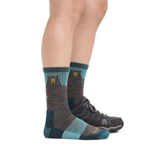 Bear Town Cushion sock mid-height fit with casual and trail footwear