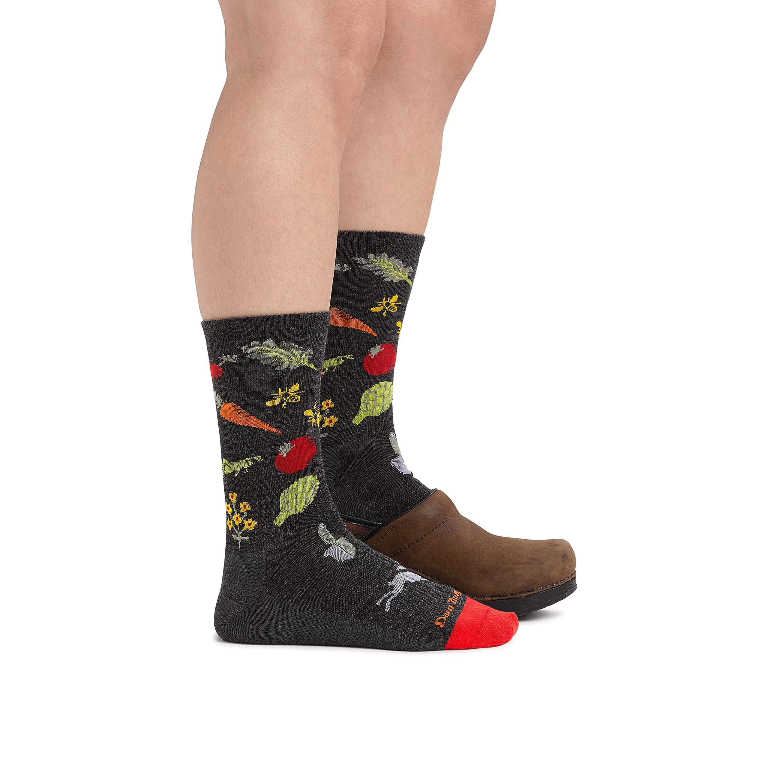 Darn Tough Vermont Farmers Market Crew charcoal cuff detail showing fit and comfort.