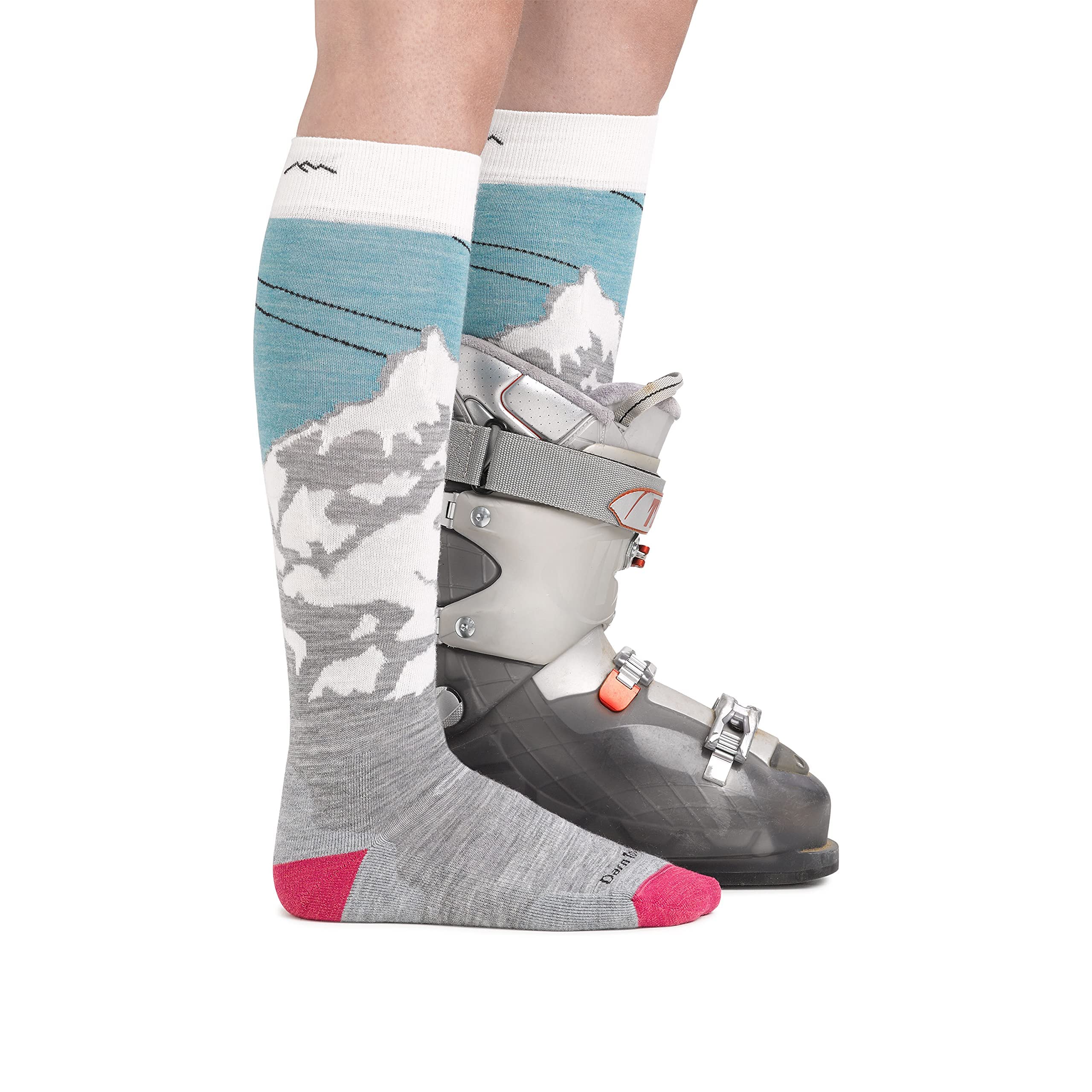 Merino wool close-up highlighting breathable fibers in the Darn Tough sock