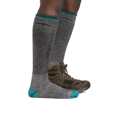Close-up of seamless technology for a smooth fit