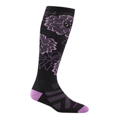 Darn Tough Swirlwind Snow Sock medium size with reliable fit for daily wear and activity.