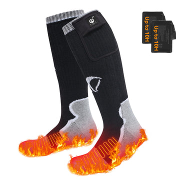 DAY WOLF heated socks deliver 360° coverage for all day warmth.