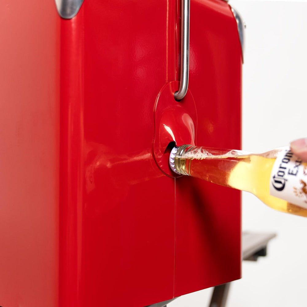 Dazefree Retro Cooler durable shell red withstands rugged outdoor use.