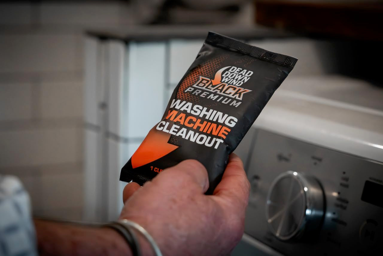DEAD DOWN WIND Black Premium Unscented Cleanout Pack closeup highlights compact formula for odor control.