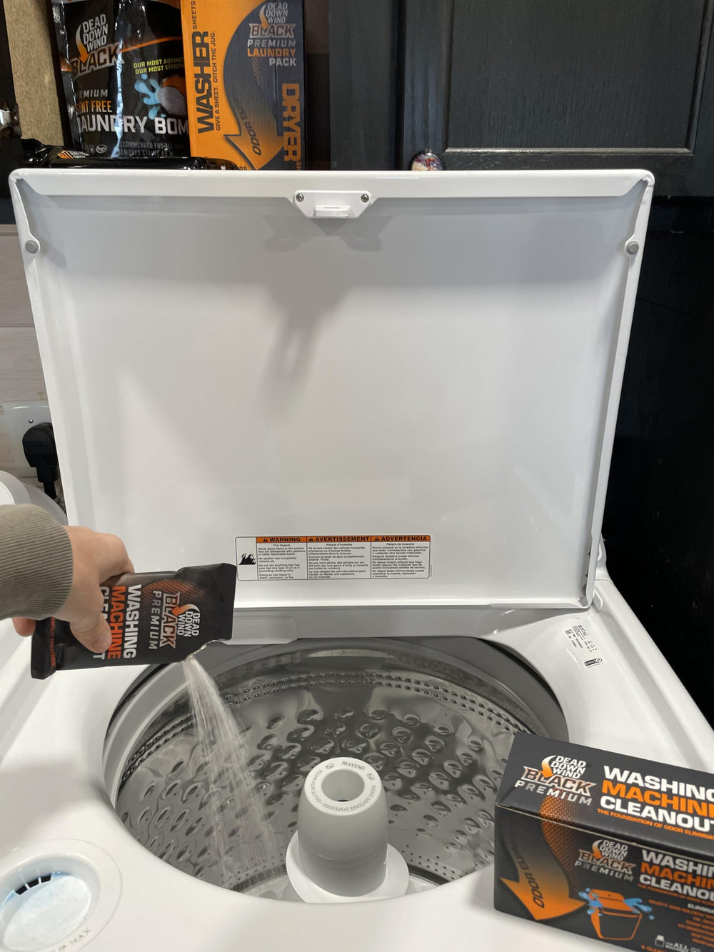 DEAD DOWN WIND Black Premium Unscented Cleanout Pack open shows easy, mess-free preparation.