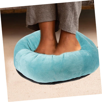 DEARMAMY heating shoes with cable, easy plug-in warmth for chilly mornings.