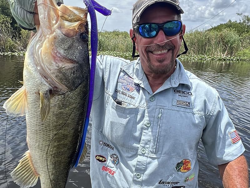 Delong Lures bass bite action demonstrates realistic prey response for aggressive strikes.