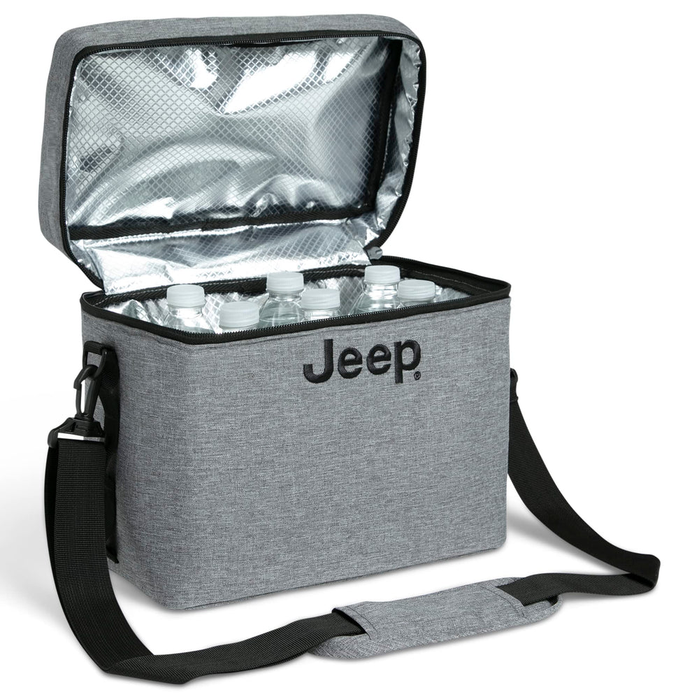 Delta Children Jeep Wrangler Cooler Bag 600D polyester exterior is durable and wipe-clean
