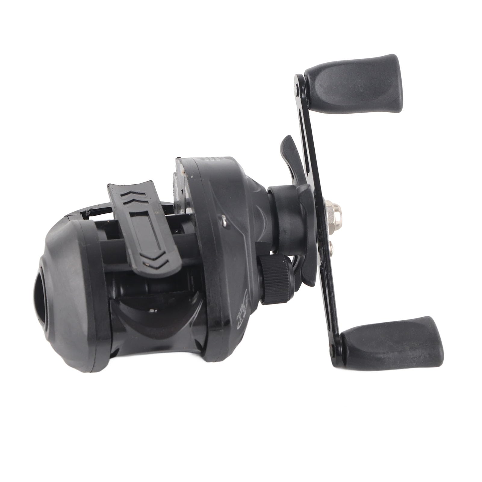 Denash left-hand 260g reel designed for comfortable cranking.
