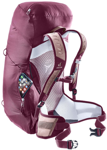 Deuter AC Lite 22L SL aircomfort back system promotes breathable comfort