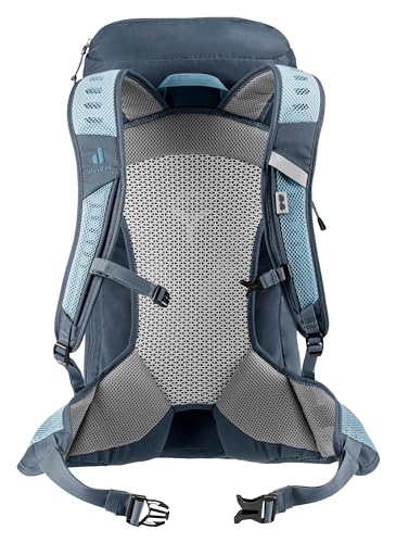 Deuter AC Lite 24 stretch side pockets for quick access