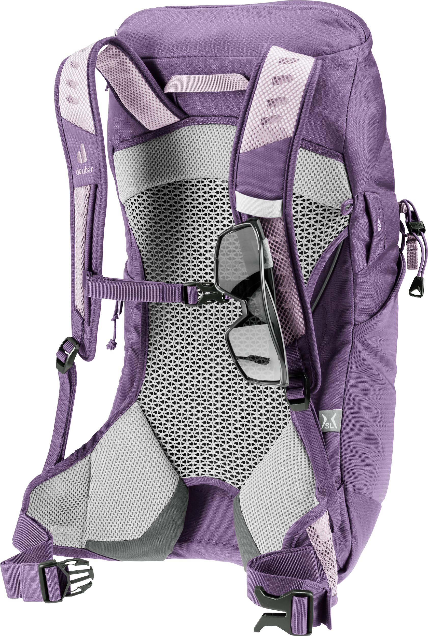 Eco-materials on the AC Lite highlight recycled fabrics and Bluesign certification.