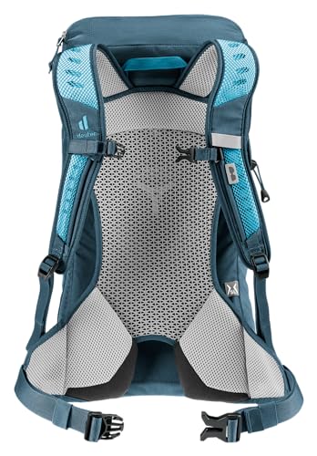 Deuter AC Lite 14L SL hip fins hug the hips for stability