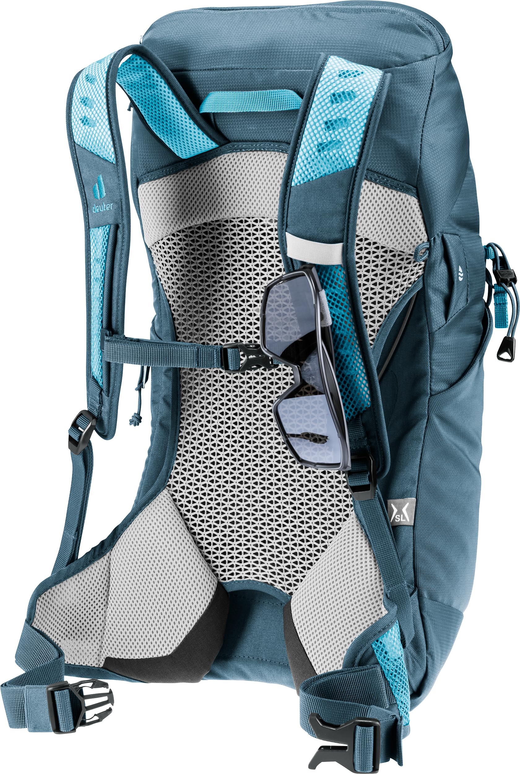 Deuter AC Lite 14L SL lid compartments keep small items organized