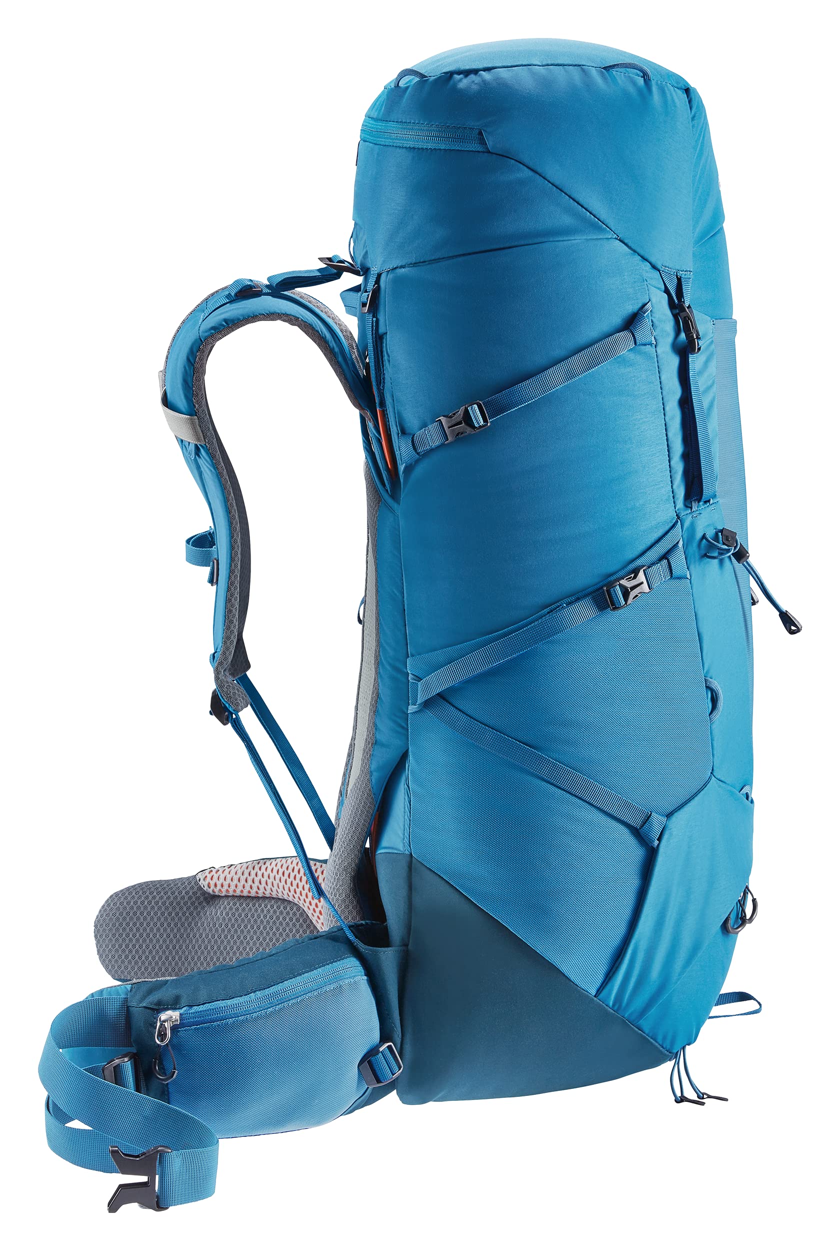 Deuter Pull-Forward waist belt easing tightening on heavy loads