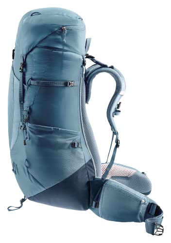 Bottom compartment access on Deuter Aircontact Lite 50+10