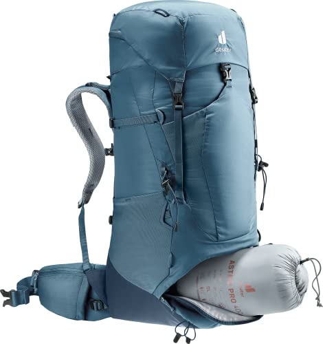 Ice axe attachment on Deuter Aircontact Lite 50+10