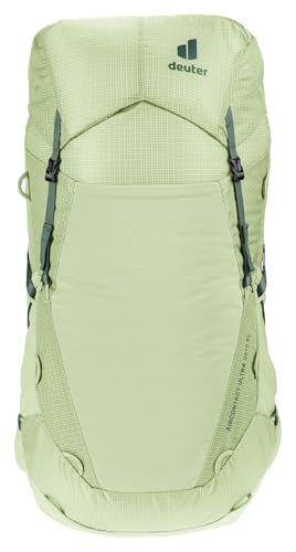 Deuter Aircontact Ultra slim-fit shoulder straps for secure fit