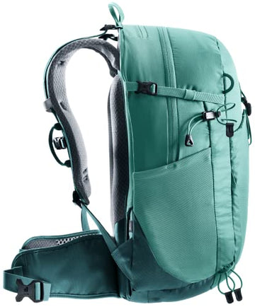 Deuter Airstripes back system close-up highlighting ventilation channels.