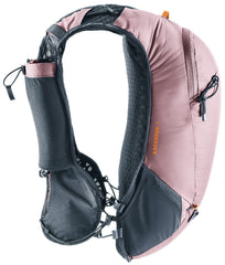 Deuter Ascender 7L grape ergonomic shoulder strap detail for daily comfort