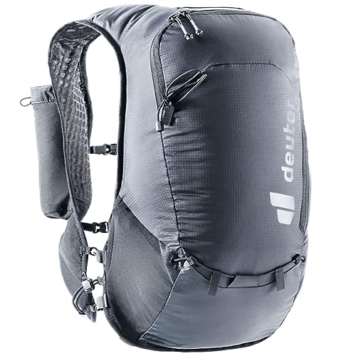 Deuter Ascender 7L side pocket open, easy access during runs.