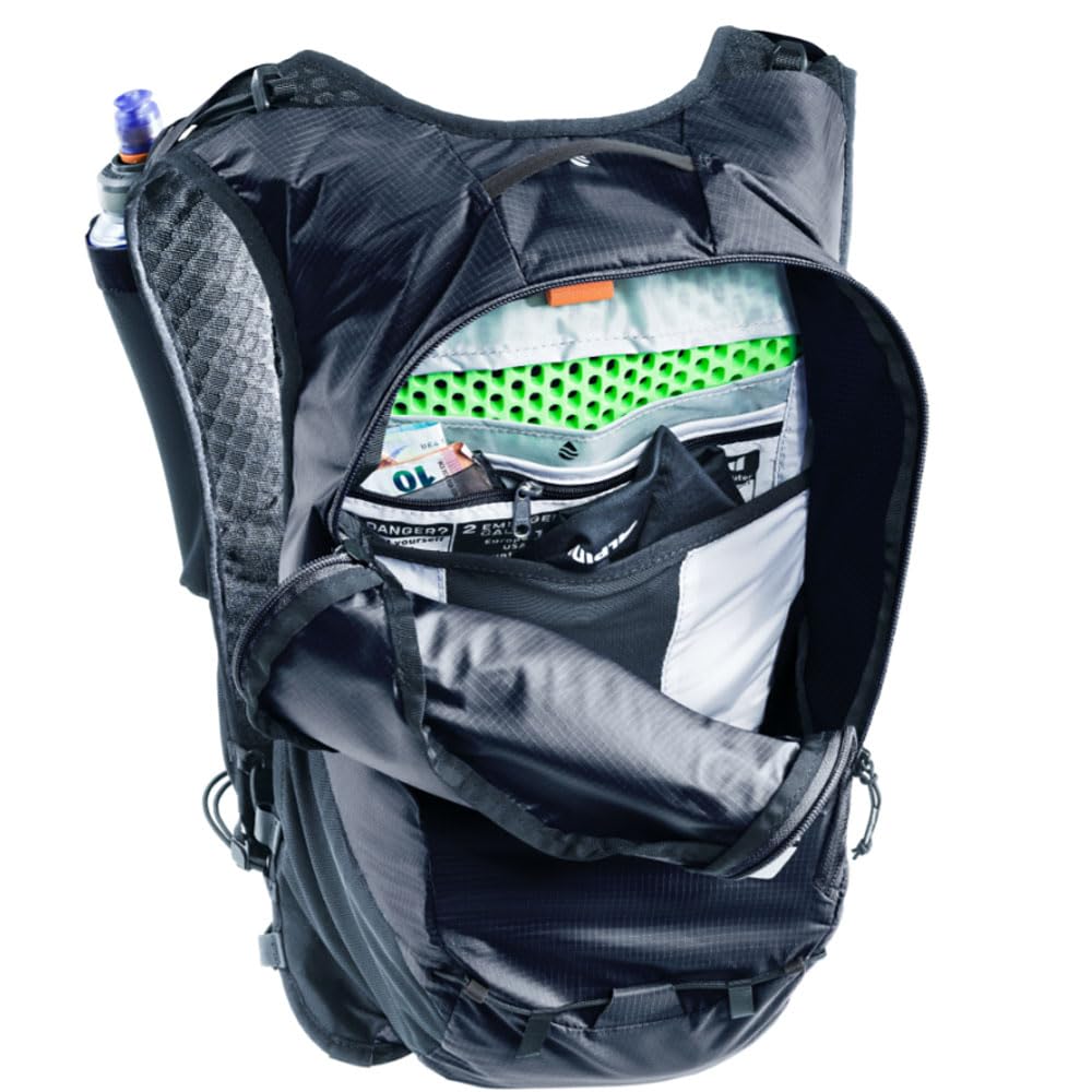 Deuter Ascender 7L vest-shoulder straps, ergonomic comfort and snug fit.