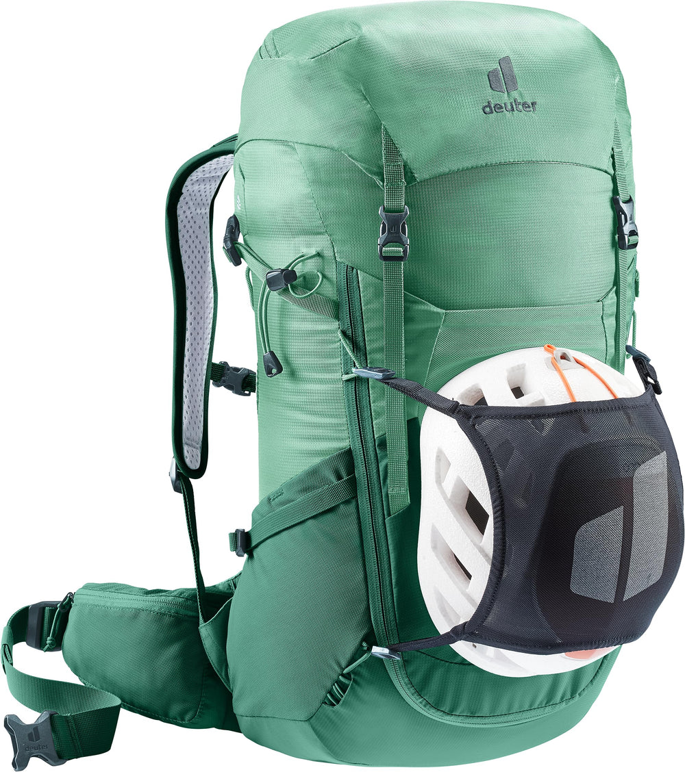 Deuter Futura 24 SL elastic spring steel frame ensures stable load transfer.