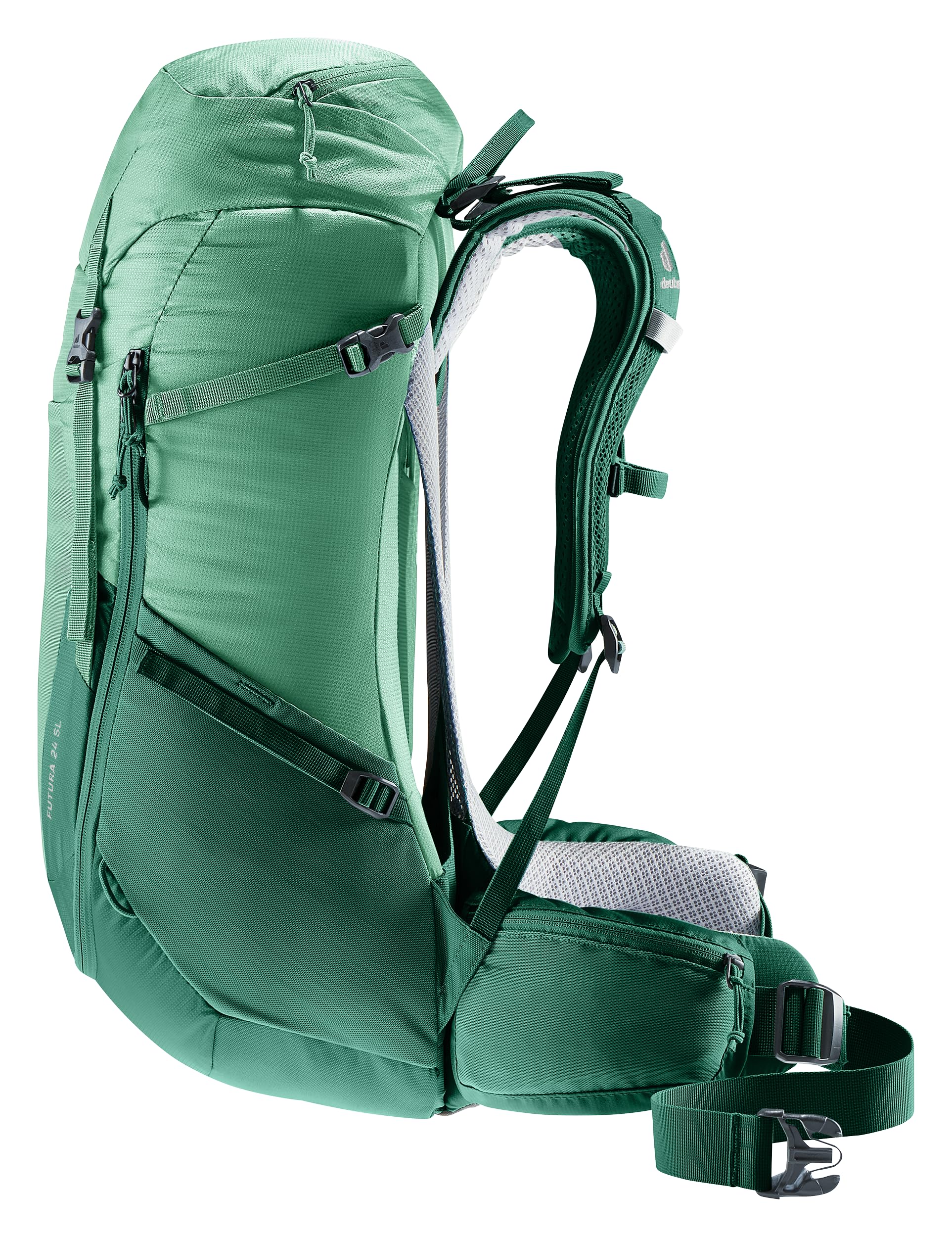 Deuter Futura 24 SL adjustable shoulder straps for secure wear.