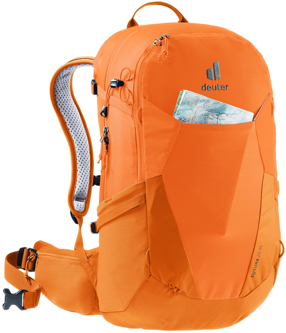 Hydration compatibility ready for your water reservoir during training routes