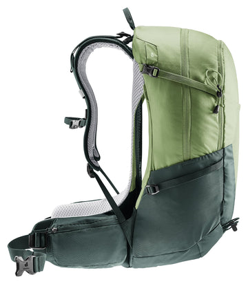 Deuter Futura 27 rain cover attached provides all-weather protection during outdoor challenges