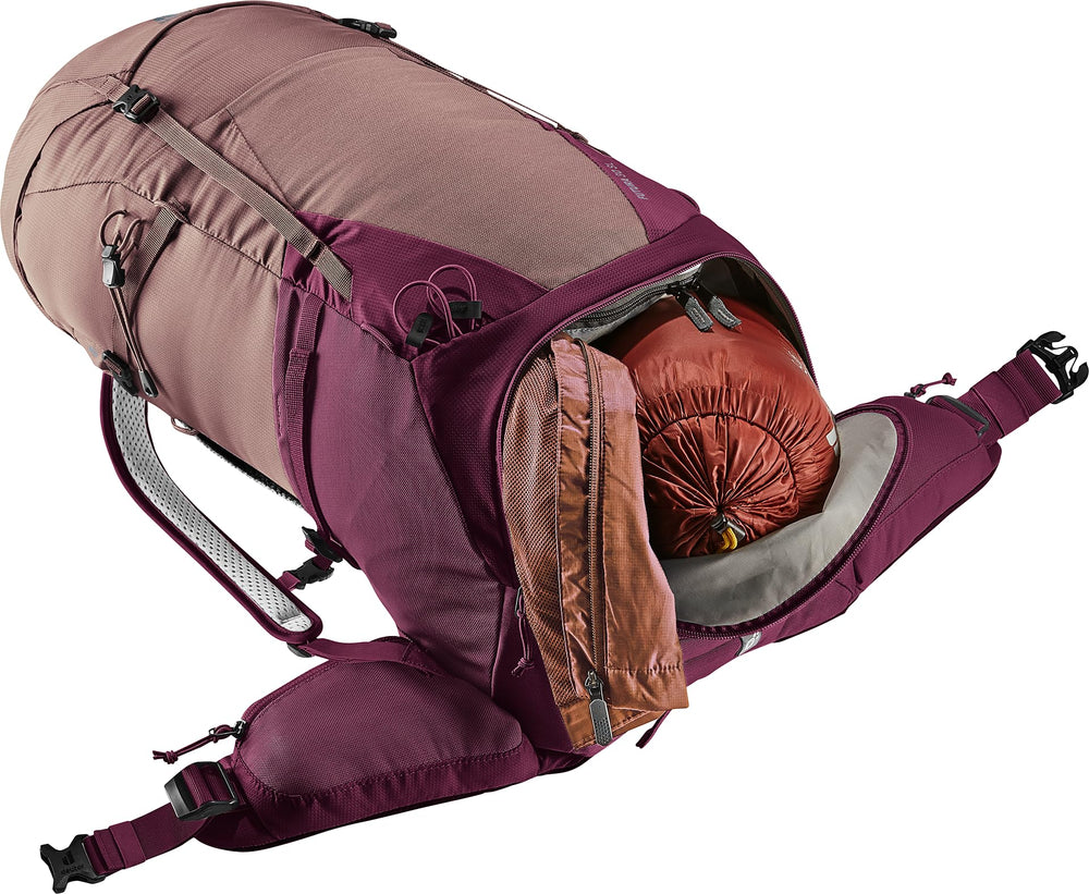 Deuter Futura 30 SL hiking pole loops support quick transitions